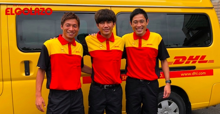 今年も実施、浦和の選手たちがDHLの配送員に。「素晴らしい笑顔とパッションを届けたい」（森脇良太）