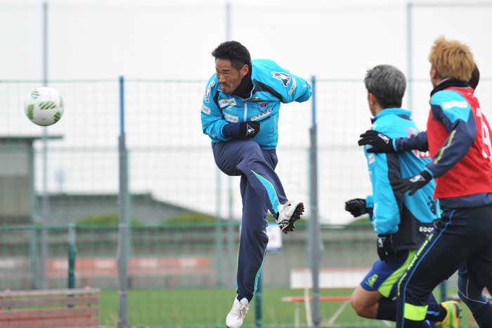 カズ効果？36歳になった横浜FC・FW大久保、「まあ若手みたいなもんですよ（笑）」とまだまだフレッシュ！