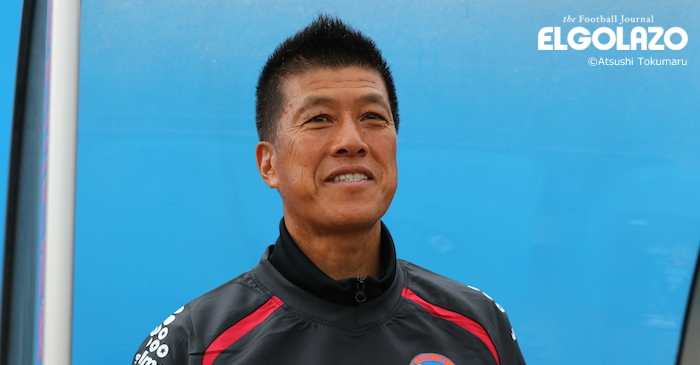 YS横浜の樋口靖洋監督が契約を更新。「結果にこだわって戦っていきたい」