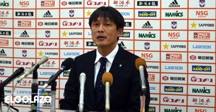 新潟の三浦文丈新監督が報道対応。「アルビらしさを取り戻したい」